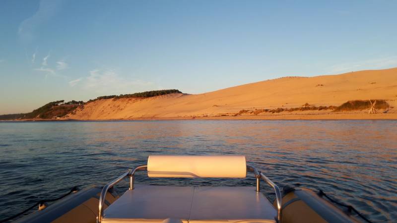 balade en bateau privatisé au coucher de soleil - bassin d'Arcachon